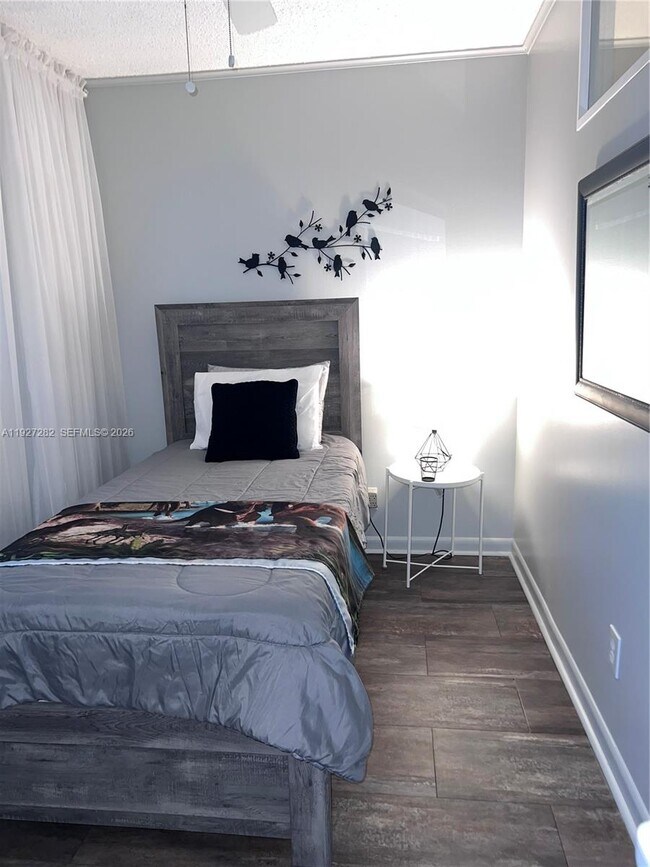 Photo - 4740 NW 21st St Unit 4P