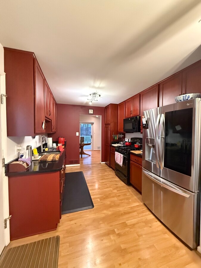 Photo - 7935 Harwood Pl