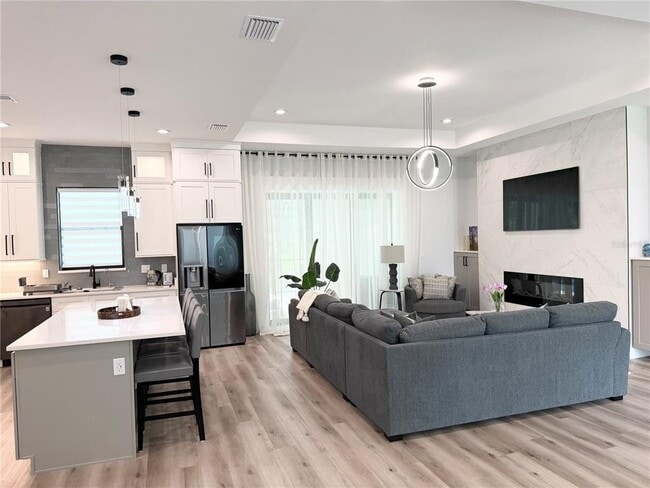 Photo - 4722 Neptune Rd