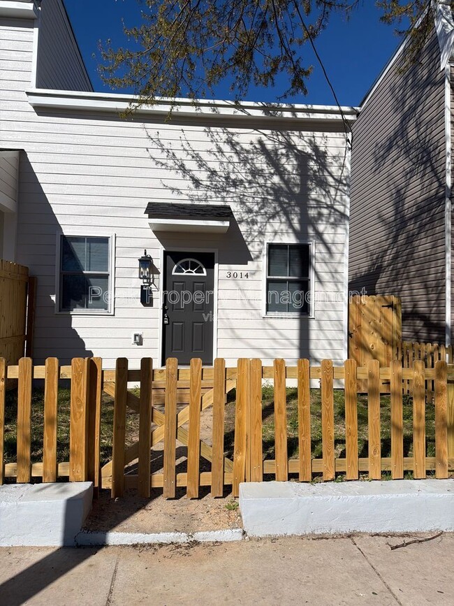 Photo - 3014 Parkwood Ave