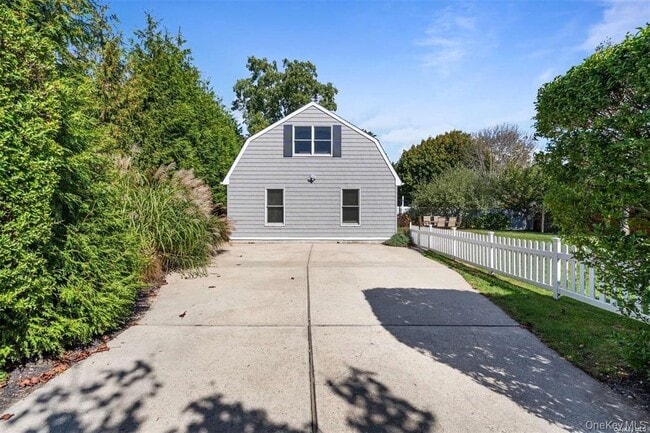 Photo - 25 Gardners Ln