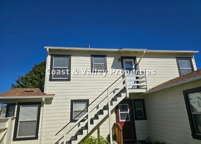 Building Photo - 101 Nacional St Unit 101 Nacional St., Salinas, CA 93901
