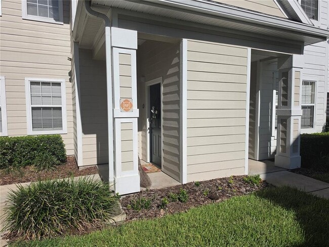 Photo - 1300 Eastern Pecan Pl Unit 207