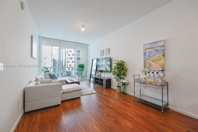 Photo - 218 SE 14th St Unit 2306