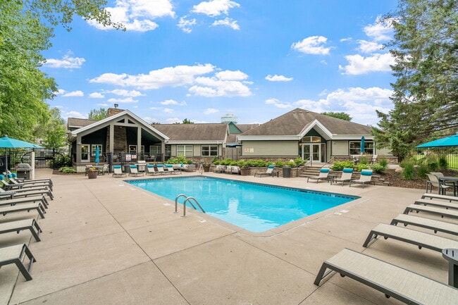 Photo - White Bear Woods