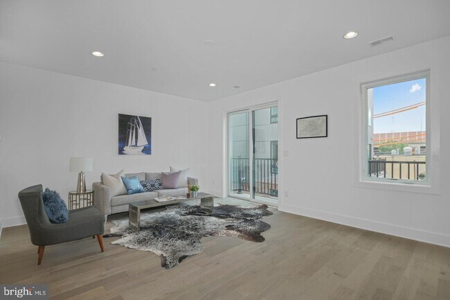 Photo - Pennsport Townhome with Garaged Parking