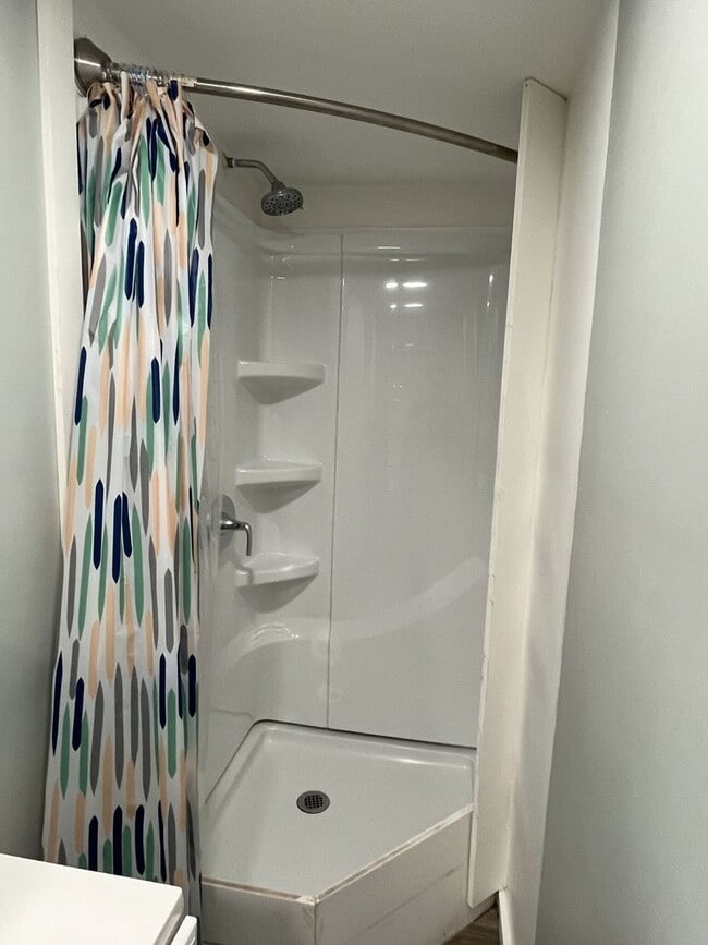 Photo - **Move in Special - 50% off first months r...