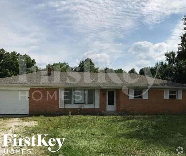 Building Photo - 2581 E Sunset Ln Rental