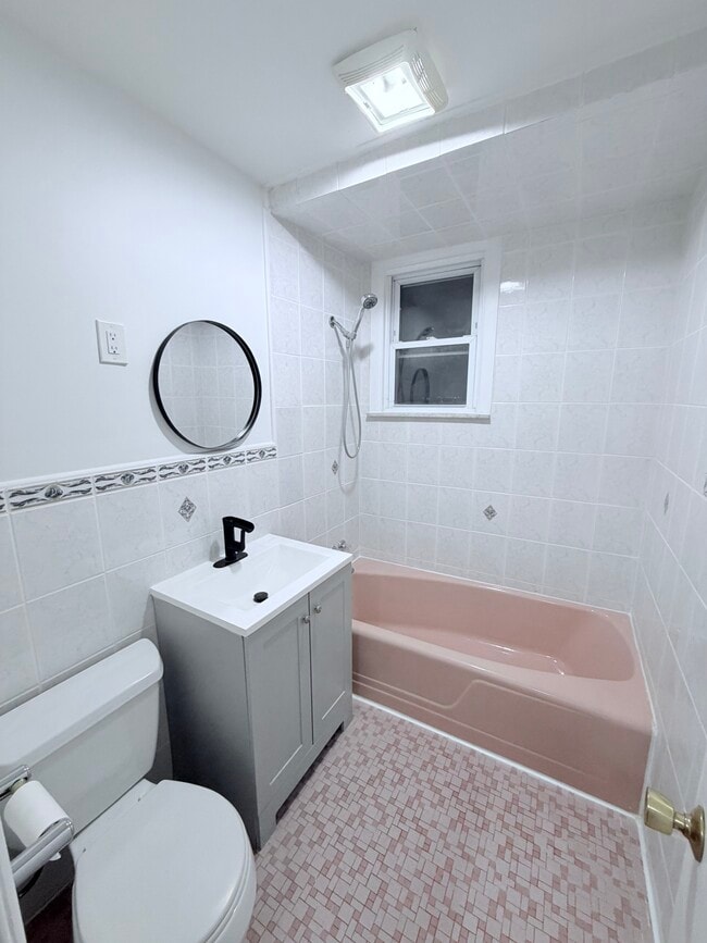 Photo - 75 Mount Prospect Ave Unit 2