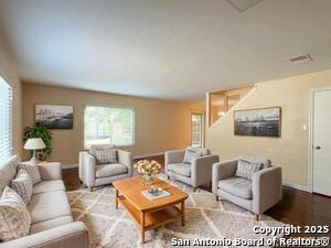Photo - 6734 Honeyridge Ln
