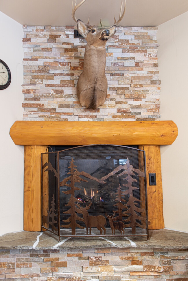 Photo - Totem Lodges