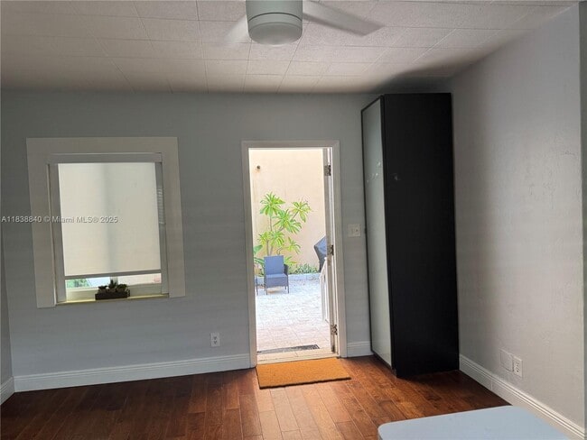 323 New Mexico St Apartment Unit - Image 