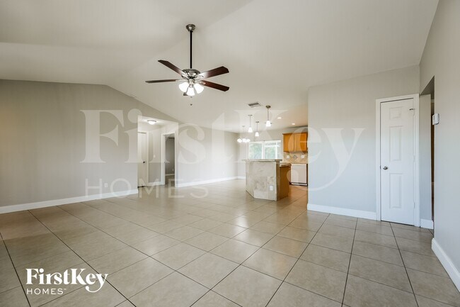 Photo - 2225 Tropicana Parkway W