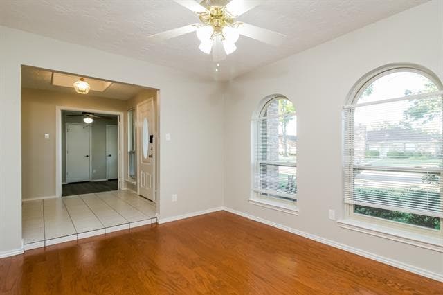 Photo - 1336 Colmar Dr