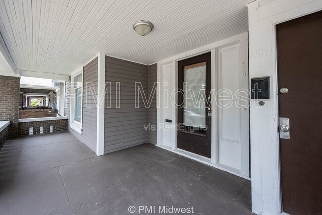 Photo - 538 W 29th St