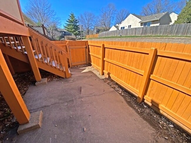 Photo - 3 Level Townhome w/ attached Garage - Fill Out an Application Today!!!