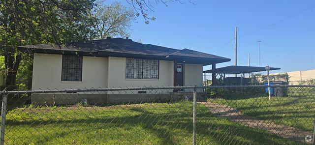Building Photo - 230 W Louisiana Ave Rental