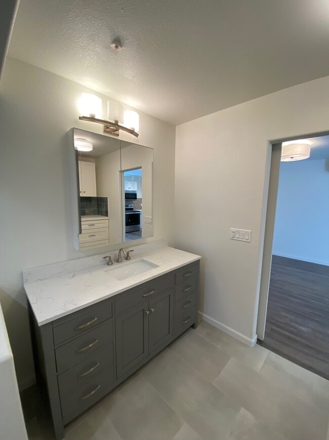Photo - 709 Bozanich Cir Unit ADU