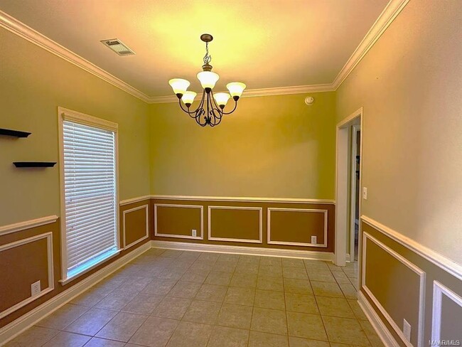 Photo - 168 Woodhaven Ln