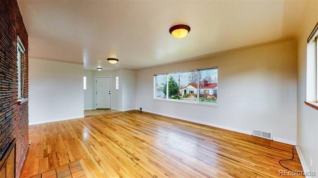 Photo - 3700 E 30th Ave