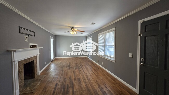 Photo - 1065 Milstead Ave House