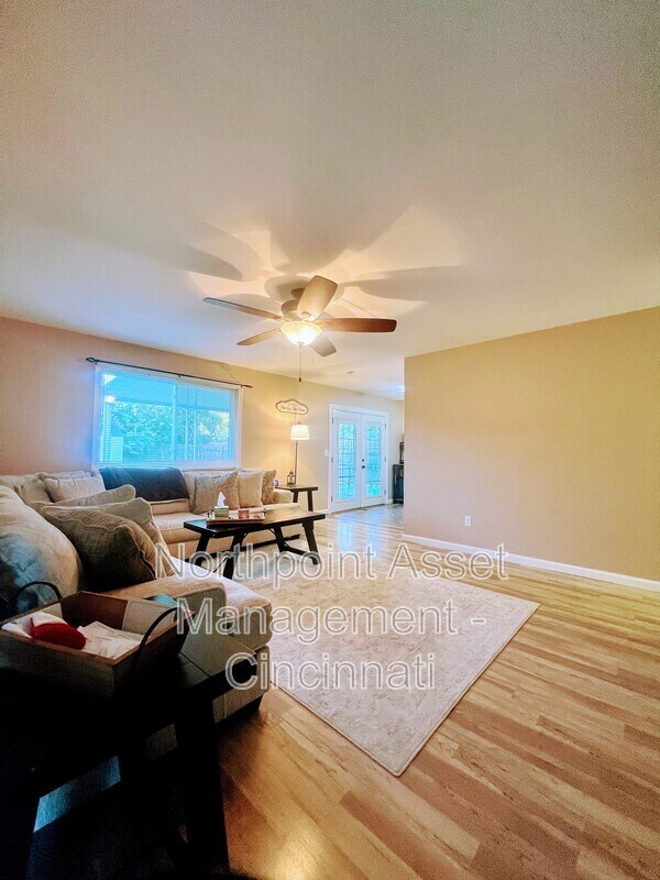 11970 Waldon Dr House House Rental in Cincinnati, OH