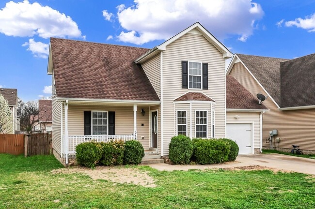 Photo - 4 Bedroom 2 Bath Pet Friendly Home For Rent!