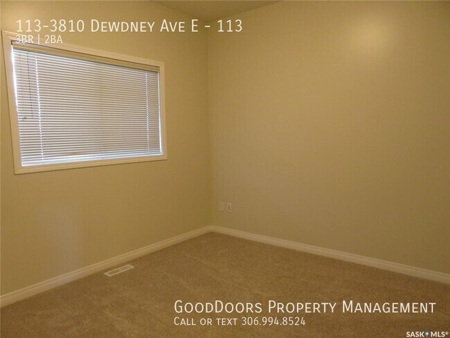 Photo - 3810-3810 Dewdney Ave E