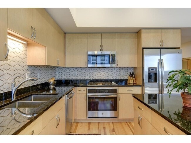 Photo - 740 Portland Ave