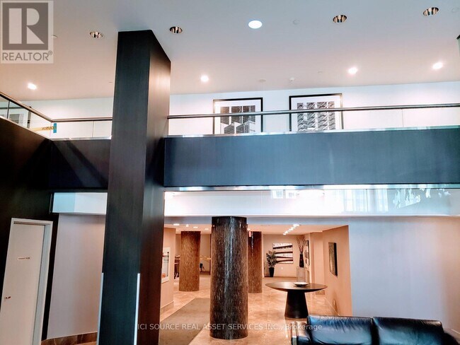 Photo - 75 E Liberty St Unité 2408