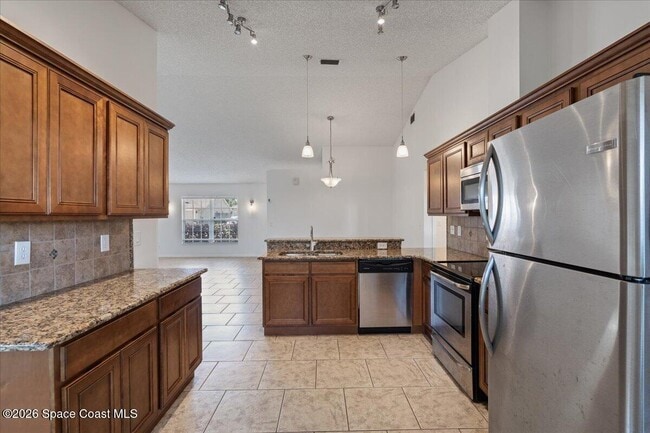 Building Photo - 816 Hunters Creek Dr