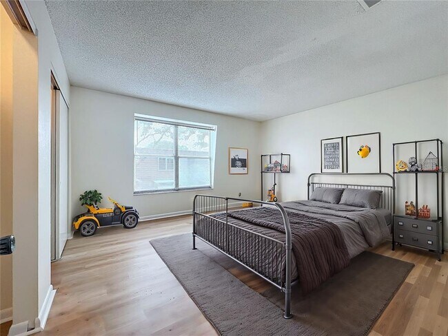 Photo - 200 St Andrews Blvd Unidad 1804