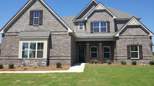 Building Photo - 6 bed, 3.5 bath in Prattville!