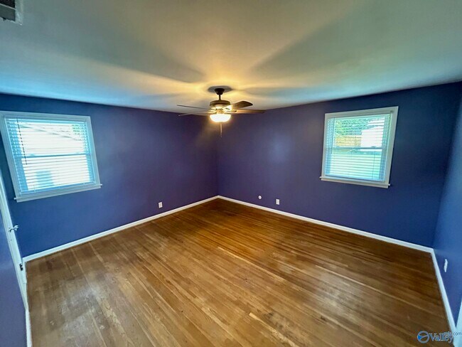 Photo - 5623 Alta Dena St SW