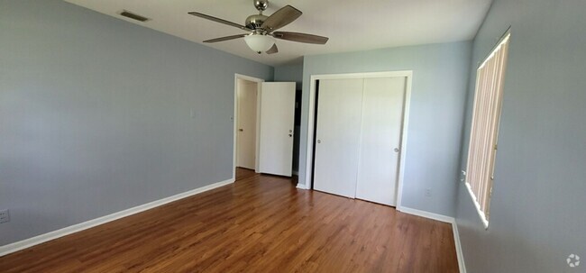 Building Photo - Belleview Duplex Rental