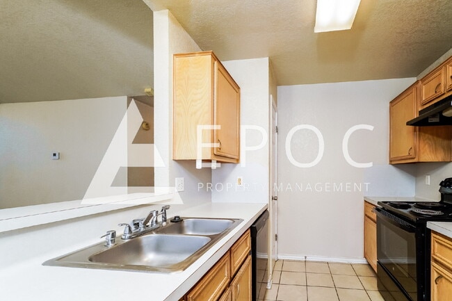 Photo - 2507 Lain Dr