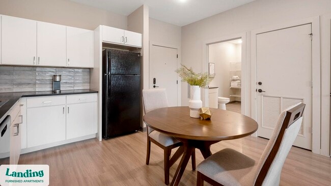 Photo - 645 N Front St Unit 452.1411806