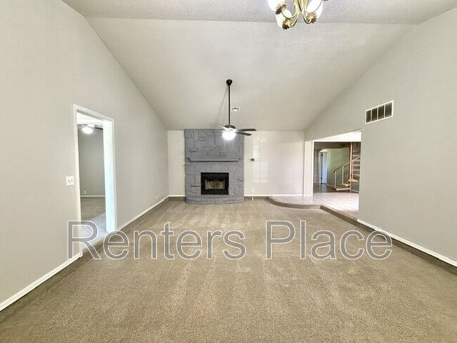 Photo - 14148 S Poplar Pl