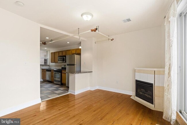 Building Photo - 1542 Passyunk Ave