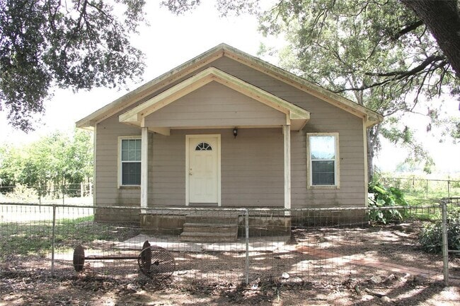 Building Photo - 7729 Farm to Market Rd 1301 Rental