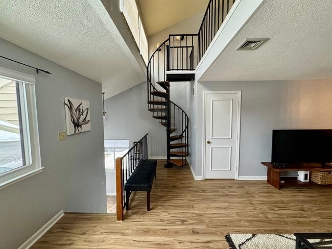 Photo - 300 Brittany Farms Rd