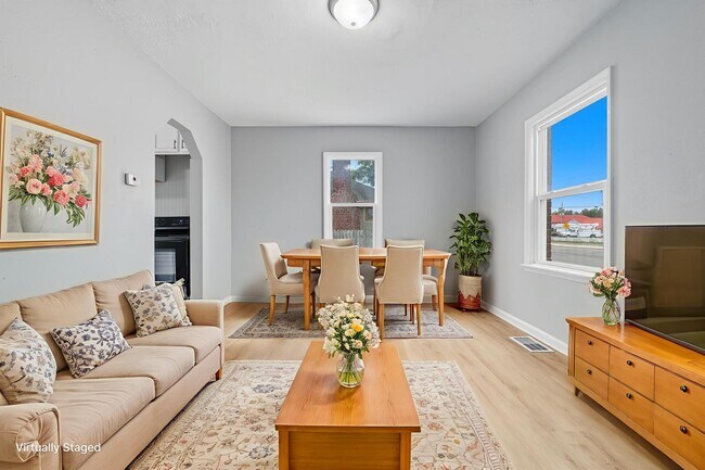 Photo - Charming 2-Bedroom Home – Recently Remodeled in Indianapolis Available NOW!