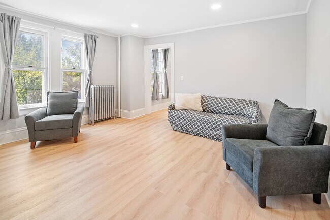 Photo - 202 Stewart Ave Unit 202-2