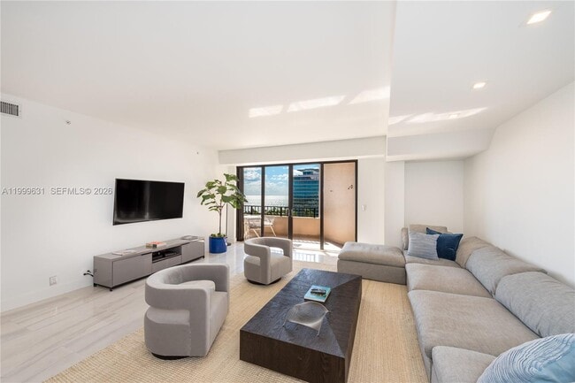 Building Photo - 201 Crandon Blvd Unit 923