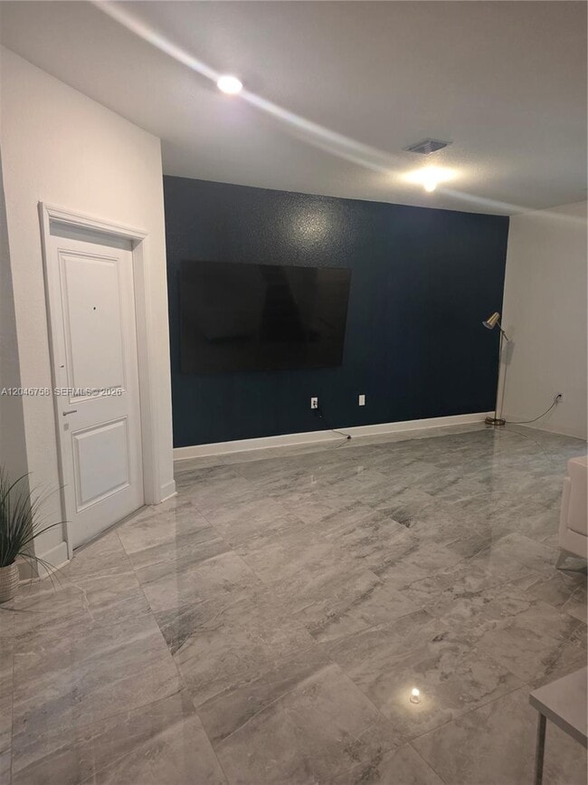 Photo - 21124 NE 8th Ave