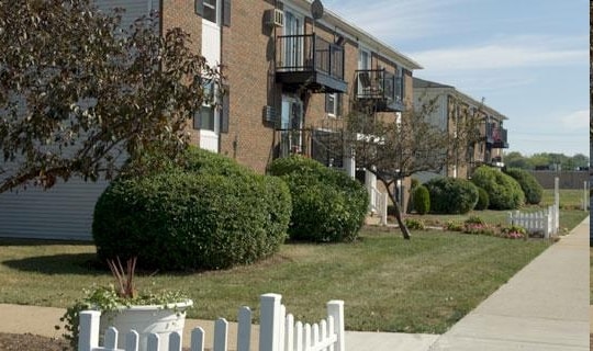 Woodgate Village Apartments