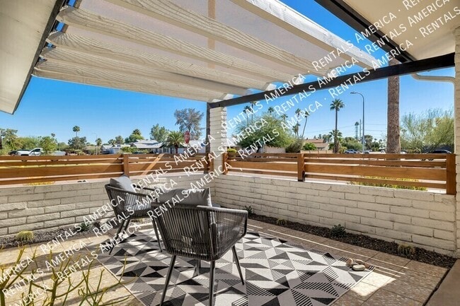 Photo - 1430 E Bell De Mar Dr