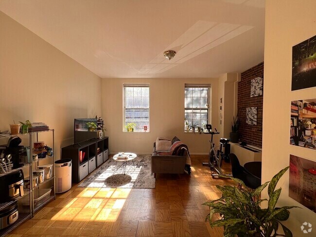 Building Photo - 13 Bowdoin St Unit 1C Rental