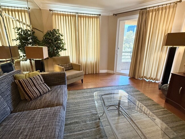 Photo - Live the Las Vegas Lifestyle in a Gated, A... Unit 206