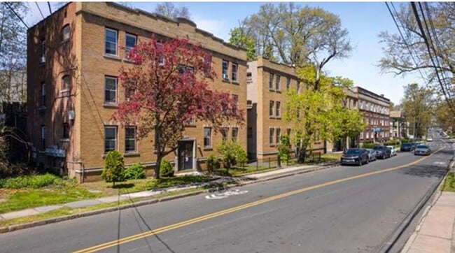 Photo - 163 S Whitney St Unit 2S